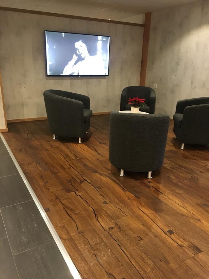 Munken Hotell & Konferens Monsteras Bagian luar foto